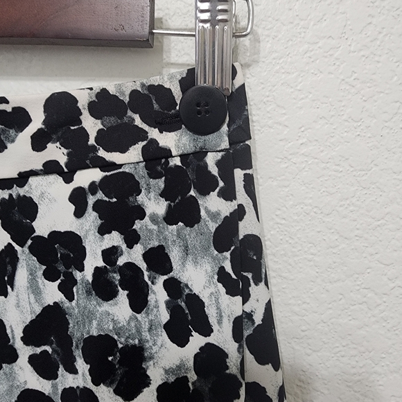 NWT Zara Animal Print Skort Size S - Picture 3 of 7